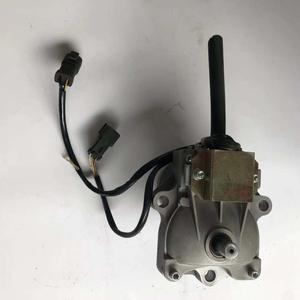 <span class=keywords><strong>Motor</strong></span> klep penutup berkualitas tinggi untuk ekskavator untuk PC270-6 PC270-7 <span class=keywords><strong>PC300</strong></span>-6 <span class=keywords><strong>PC300</strong></span>-7 PC360-6 suku cadang mesin konstruksi PC360-7 - Product Image 2