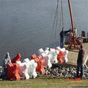 Barrières flottantes de haute qualité pour marinas, en plastique HDPE, moulées par soufflage, fabriquées au Guangdong, Chine - Product Image 4