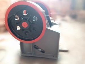 Kleine Size Rock Crusher PE250x400 Kaakbreker 5-10tph - Product Image 5