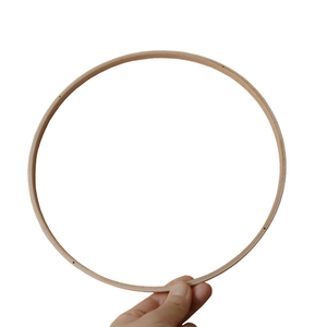 Vente en gros DIY Écologique Anneau en bois rond de 8 mm sans métal pour attrape-rêves, <span class=keywords><strong>mobile</strong></span> de berceau et broderie - Product Image 6