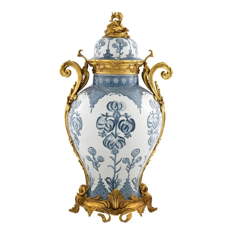 china home glass jar antique luxury candle jar porcelain with copper cover Blue and white ceramic jar