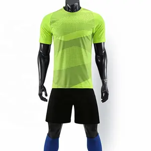 霓虹绿色足球球衣套装 dry fit 足球套装高品质空白运动球衣