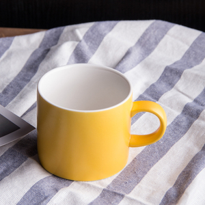 Offre Spéciale couleur argile cylindre poignée café et thé tasse en porcelaine usine - Product Image 1