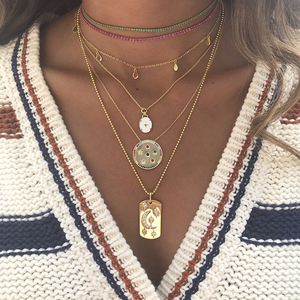 Collana Gemnel Moderna con Ciondolo Rettangolare a Forma di <span class=keywords><strong>Luna</strong></span> e Stelle Arcobaleno in Oro Vero per Donne - Product Image 3