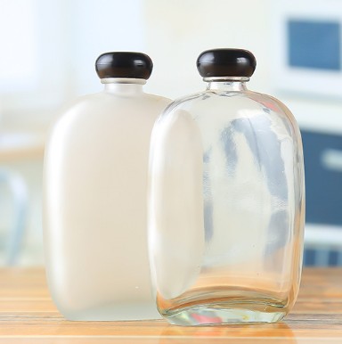 China Suppliers Top Seller New Products Glass Juice Bottle Drinking Bottle For Whiskey