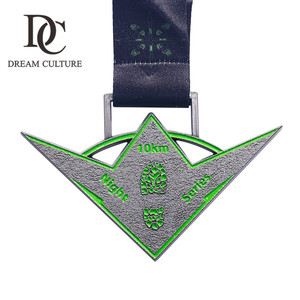 Fábrica de fundición de correr de resplandor en <span class=keywords><strong>el</strong></span> oscuro carrera medallas con cinta - Product Image 1