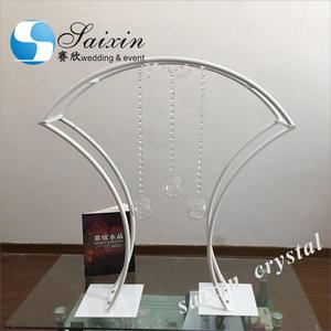 Nuovi Supporti Alti per Composizioni Floreali Bianche e Dorate per Matrimoni - Product Image 6