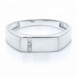 <span class=keywords><strong>De</strong></span> <span class=keywords><strong>plata</strong></span> esterlina personalizado sello 14 K chapado en oro <span class=keywords><strong>para</strong></span> hombres nombres <span class=keywords><strong>de</strong></span> estilo grabado Europea anillo <span class=keywords><strong>de</strong></span> boda - Product Image 4