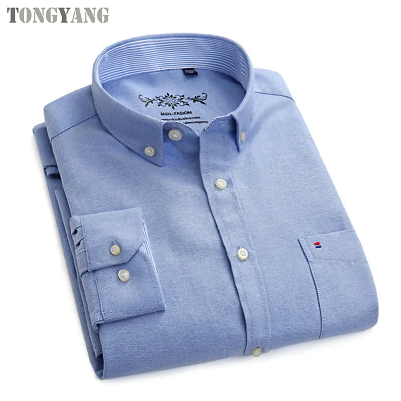 TONGYANG Herren Langarm Blue Oxford Dress Shirt mit linker Brusttasche Baumwolle Männlich Casual Solid Button Down Shirts