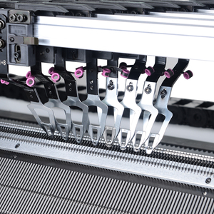 Máquina de tejer digital multicalibre 3/ 5/ 7, para 24 horas de funcionamiento sin parada - Product Image 6