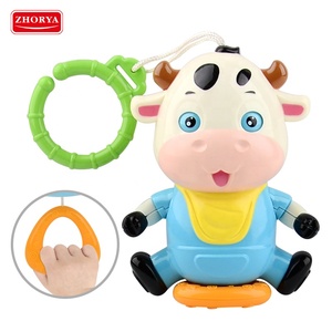 Vaca en forma de educación temprana jugar línea juguete con hermosa música. - Product Image 2