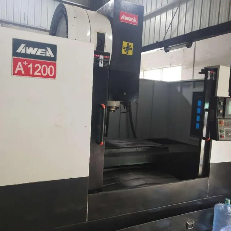 Tayvan yüksek kalite VMC 1200/ CNC çalışma merkezi