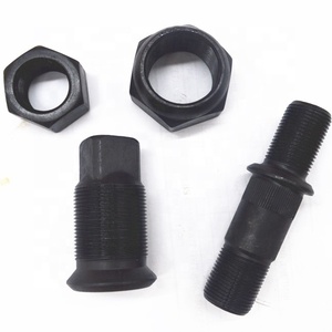 10,9-40Cr rueda de camión perno <span class=keywords><strong>prisionero</strong></span> con <span class=keywords><strong>tuerca</strong></span> - Product Image 1
