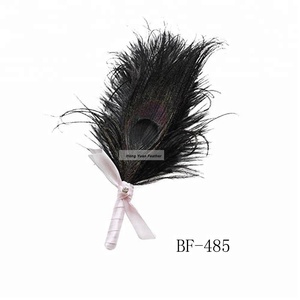 Mariée <span class=keywords><strong>boutonnière</strong></span> Corsage broche en plumes pour les costumes pour hommes robe tempérament corsage accessoires d'ornement - Product Image 5
