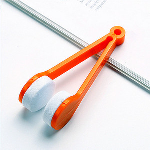 Commercio all'ingrosso Multifunzionale Portatile di Pulizia Degli <span class=keywords><strong>Occhiali</strong></span> Clip di Mini <span class=keywords><strong>Occhiali</strong></span> Asciugandosi Strumenti di <span class=keywords><strong>Occhiali</strong></span> In Microfibra Cleaner Pennelli - Product Image 6