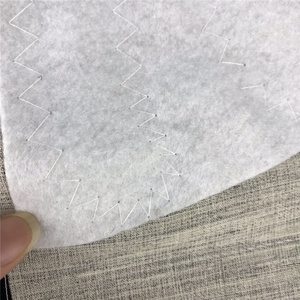 No tejida de alta calidad Guata de pecho de entretela fabricante proveedor traje de pecho ling para ropa de moda - Product Image 5