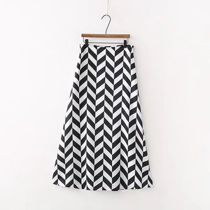 2019 venta al por mayor de las mujeres es <span class=keywords><strong>salvaje</strong></span>-rayas ropa suelta Falda larga - Product Image 2