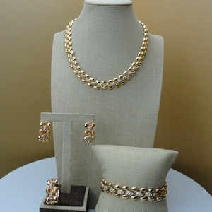Africana de 2019 de joyería de moda conjunto de joyas de oro de <span class=keywords><strong>Dubai</strong></span> para las mujeres conjuntos de collar FHK6201 - Product Image 1