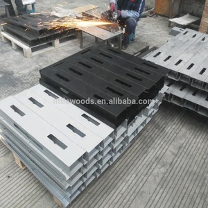 Bajo ajustable Escritorio de pie de hierro de gestión de bandeja - Product Image 6