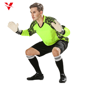 Wholesale goalkeeper soccer jersey with sponge high quality wholesale soccer jerseys - Product Image 1