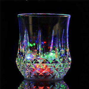 Vin Champagne Flute'S Éclairer des Lunettes LED Tasses Clignotantes Liquide Pour Boîte de Nuit de Barre de Fête - Product Image 1