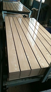 Süpermarket uygulaması için Modern tasarım <span class=keywords><strong>MDF</strong></span> Slatwall oluklu <span class=keywords><strong>Panel</strong></span>