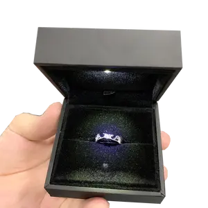 Customized luxury high quality LED light engagement ring box jewelry gift packaging box jewelry storage box