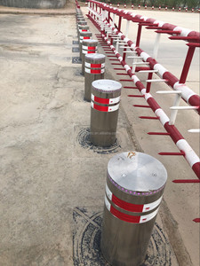 <span class=keywords><strong>La</strong></span> seguridad en el tráfico bollard barrera barreras equipos barricada carretera equipo de seguridad barrera vial - Product Image 5