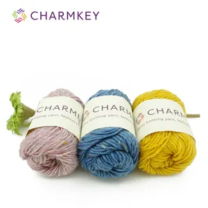 Wholesales Charmkey मिलावट मिश्रित Roving यार्न फैंसी बुनाई के लिए यार्न Crochet स्वेटर और दुपट्टा