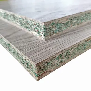 Panneau de particules HMR étanche de <span class=keywords><strong>16mm</strong></span> avec finition en papier mélaminé <span class=keywords><strong>OSB</strong></span> en bois de peuplier à 2 faces pour armoires de cuisine - Product Image 1