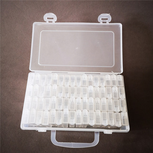 Boîte <span class=keywords><strong>de</strong></span> <span class=keywords><strong>rangement</strong></span> en plastique PP pour bijoux, peinture au diamant DIY, vente en gros, personnalisable, bon marché, 12, 24, 42, 64 emplacements - Product Image 4