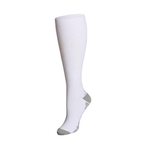 Dropshipping Chaussettes de Compression pour Athlètes pour Jeunes Femmes Voyage Sport Unisexe Cyclisme 20-30mmhg pour Hommes - Product Image 3