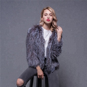 Moda Natural de piel de zorro de ropa de <span class=keywords><strong>mujer</strong></span> 2018 tendencia chaqueta de invierno de la <span class=keywords><strong>mujer</strong></span> chaqueta abrigo - Product Image 3
