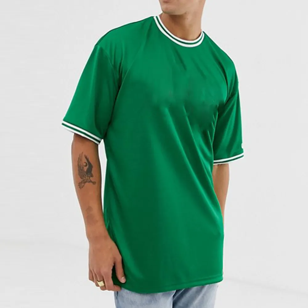 Großhandel in Bulk Blank Polyester T-Shirt Streifen Rundhals ausschnitt T-Shirt Smooth Fitted Baseball T-Shirt