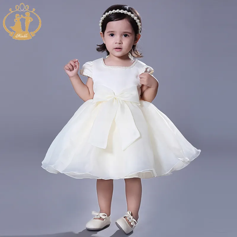 2020 Gesit Lengan Pendek Sampanye Warna Gadis untuk Pernikahan dan Gaun Pesta dengan Ekor Bayi Gadis Gaun Musim Panas