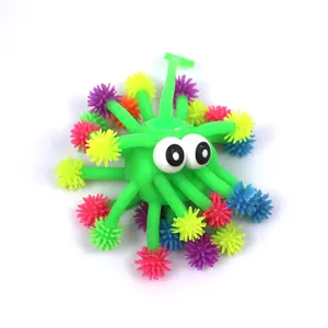 2019 hot selling many long tentacles tpr light up puffer ball flashing fluffy ball with big eyes