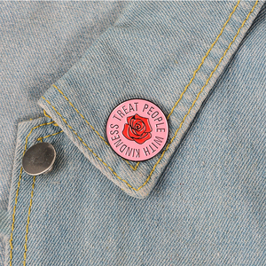 Mode Offre Spéciale rond fleur rose bottes de pluie cochon citrouille épinglette en émail souple - Product Image 5
