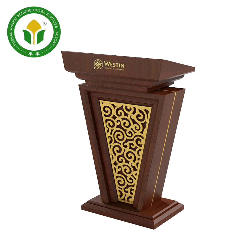 Гостиничная коричневая деревянная кафедра для выступления на кафедре кафедры