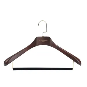 Factory Luxury Wooden Custom Logo Suits Coat Hangers For Display