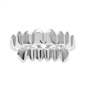 チャームカスタムジュエリーヒップホップ歯grillz滑らかで明るいgrillzゴールド歯、卸売安い高品質ファッショングリル歯