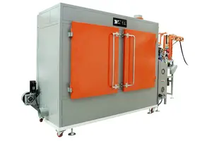 Machine automatique pour la fabrication de fermetures éclair imperméables