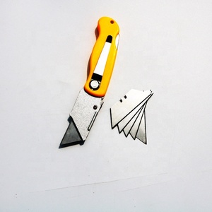Coltello Pieghevole Personalizzato all'Ingrosso con 5 Lame Intercambiabili - Product Image 3