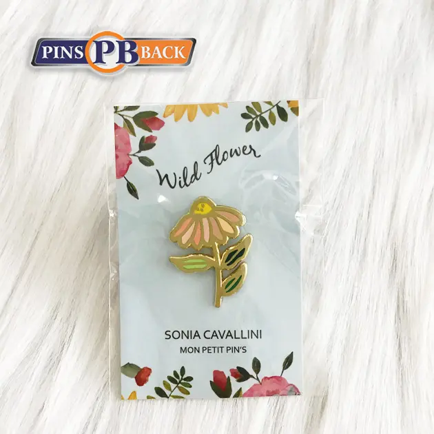 flower design high quality customized logo enamel pin wholesale custom hard enamel pin badge new with backcard
