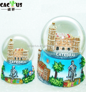 High Quality with <strong>Custom</strong> Design Polyresin Decorative Souvenir <strong>Snow</strong> <strong>Globe</strong>