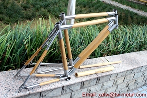Cuadro <span class=keywords><strong>de</strong></span> <span class=keywords><strong>bicicleta</strong></span> <span class=keywords><strong>de</strong></span> titanio y bambú personalizado, <span class=keywords><strong>bicicleta</strong></span> <span class=keywords><strong>de</strong></span> carretera ligera con <span class=keywords><strong>componentes</strong></span> <span class=keywords><strong>de</strong></span> titanio y bambú - Product Image 6