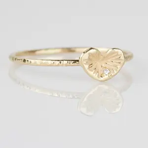 Di modo Sottile Solido 925 Sterling Silver Oro Foglia A Forma di Cuore Anello Martellato