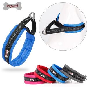 Collar de entrenamiento de nailon para perros, cadena de estrangulación Martingale acolchada suave de liberación rápida, Collar de perro grande, cintas, luces LED, sin goma - Product Image 3