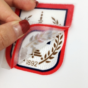 Affollamento patch adesivo o ferro su protezione logo ricamato - Product Image 1