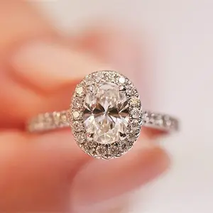 优雅的简单的白色 CZ 锆石石戒指婚礼订婚珠宝女性水晶戒指 Anillos Bague Femme
