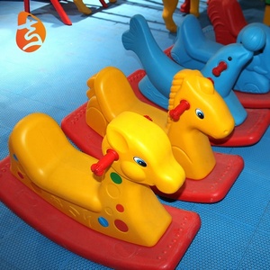 <span class=keywords><strong>Cheval</strong></span> à <span class=keywords><strong>bascule</strong></span> en plastique bleu populaire en forme d'éléphant pour enfants - Product Image 3